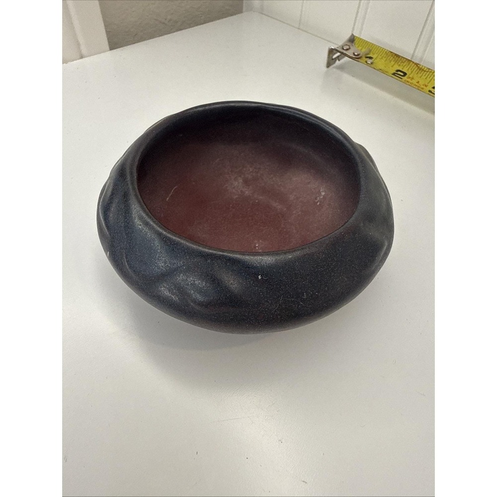 Vintage Van Briggle Pottery Low Bowl  Moonglo Persian Rose Wave Design Mint